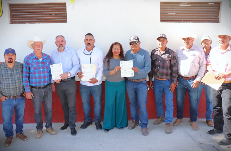 Inicia en CSL la entrega de Títulos Ganaderos 2025