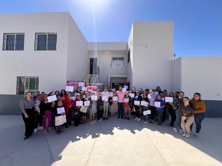 Fomenta el Gobierno del Estado la autonomía financiera de las mujeres de Los Cabos