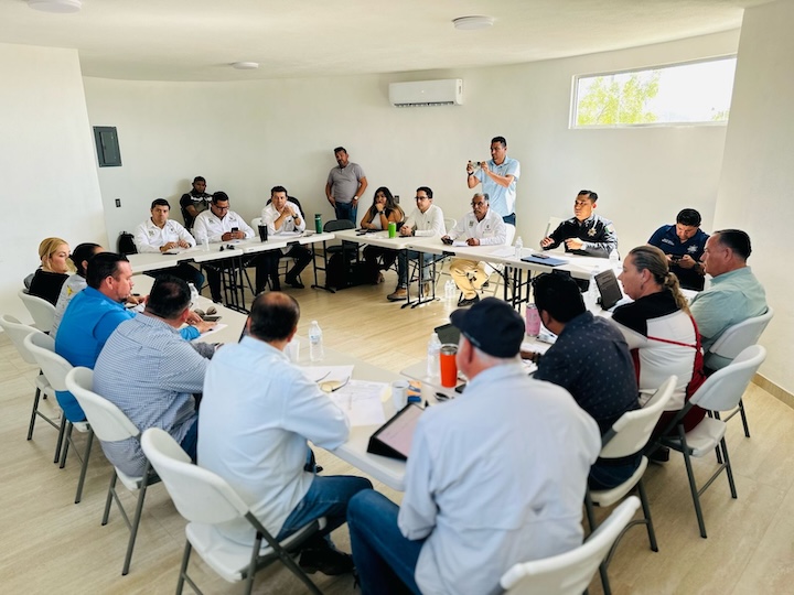 Coordinan acciones para rehabilitación y accesibilidad de parques de Los Cabos