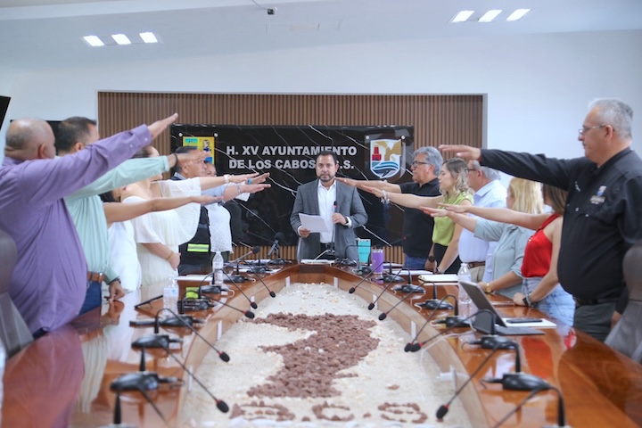 Instala Ayuntamiento de Los Cabos Comité Técnico para Apoyo Económico a Estudiantes