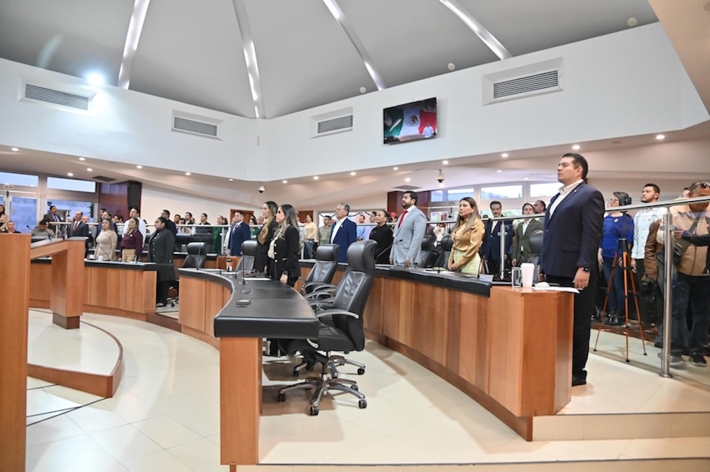 FACTOR POLÍTICO / ¿UN CONGRESO QUE LEGISLA O TRANSITA?