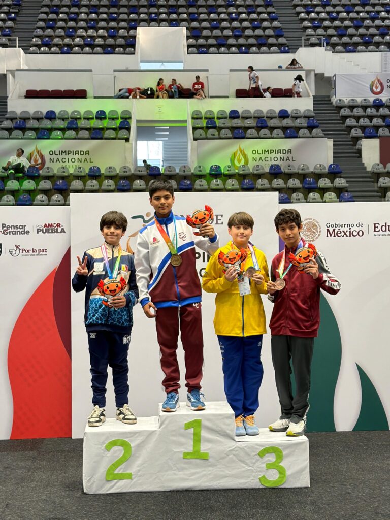 Esgrimistas sudcalifornianos suman medallas en la ON2026