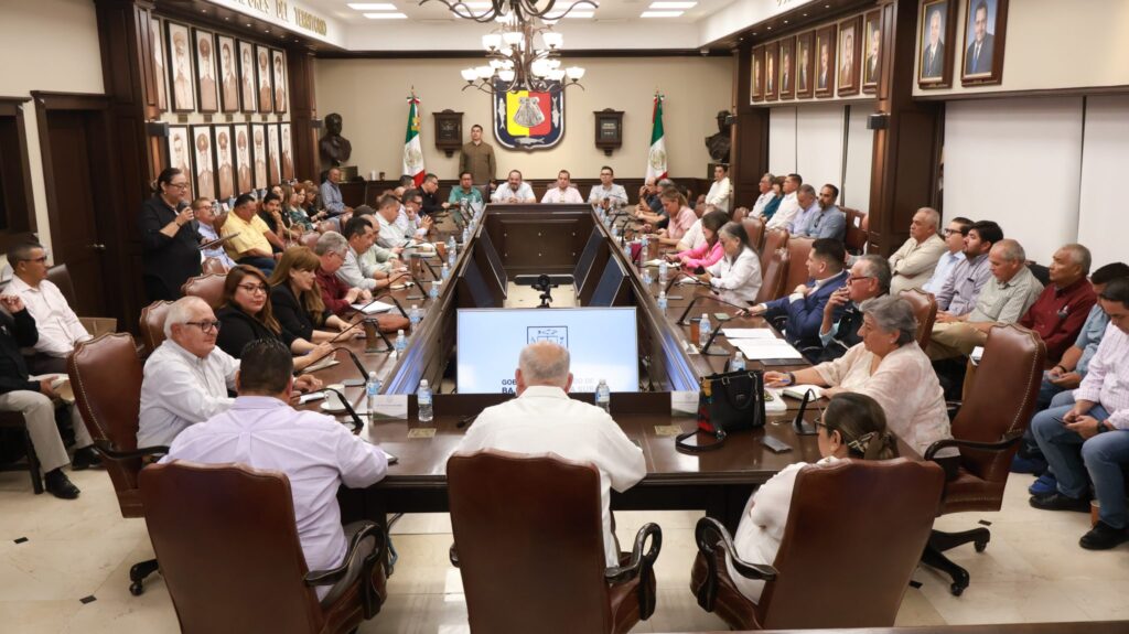 Refuerza Gobierno de BCS acciones ante huracanes 2026; llama a seguir medidas de Protección Civil
