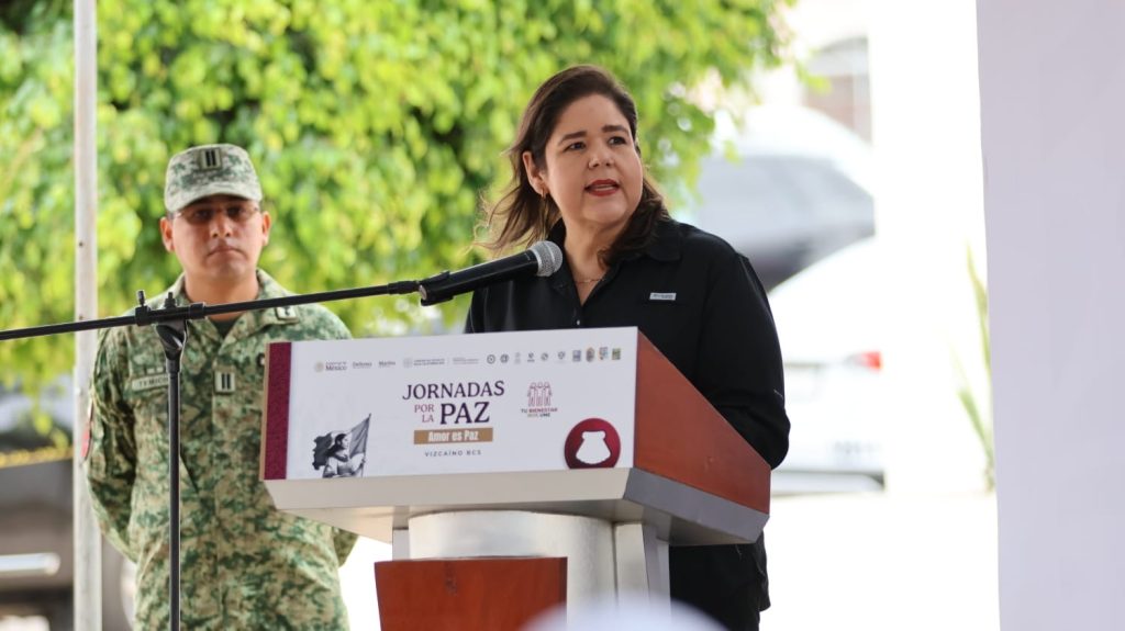 Realizan Jornada por La Paz en Vizcaíno con servicios y programas para las familias