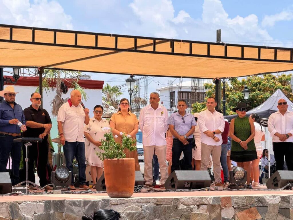 “Cuando se unen la gastronomía, cultura y el profundo arraigo por nuestros orígenes, fortalecemos la identidad de los pueblos”: Víctor Castro Cosío