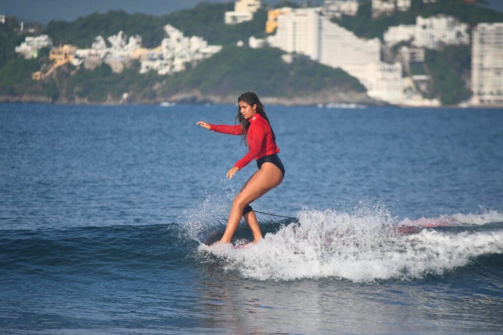 INSUDE respalda el 5.º San Juanico LogFest para fortalecer el surf en BCS