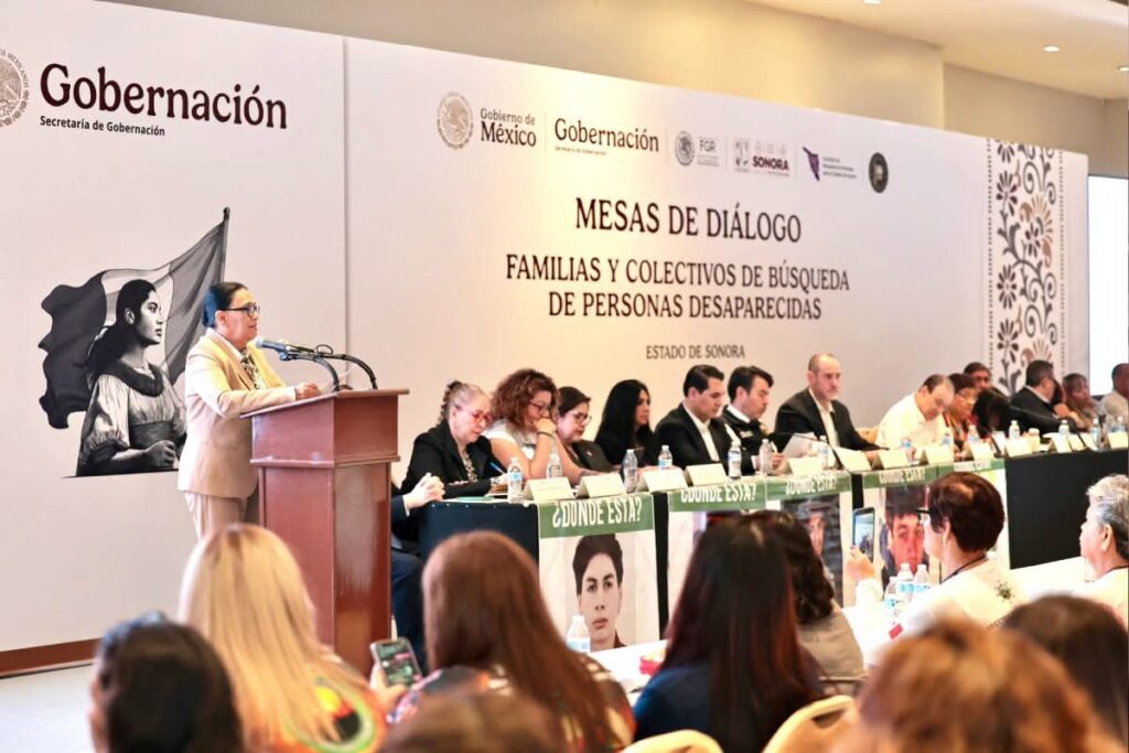 Participa BCS en mesas de diálogo con familias de personas desaparecidas de la región noroeste