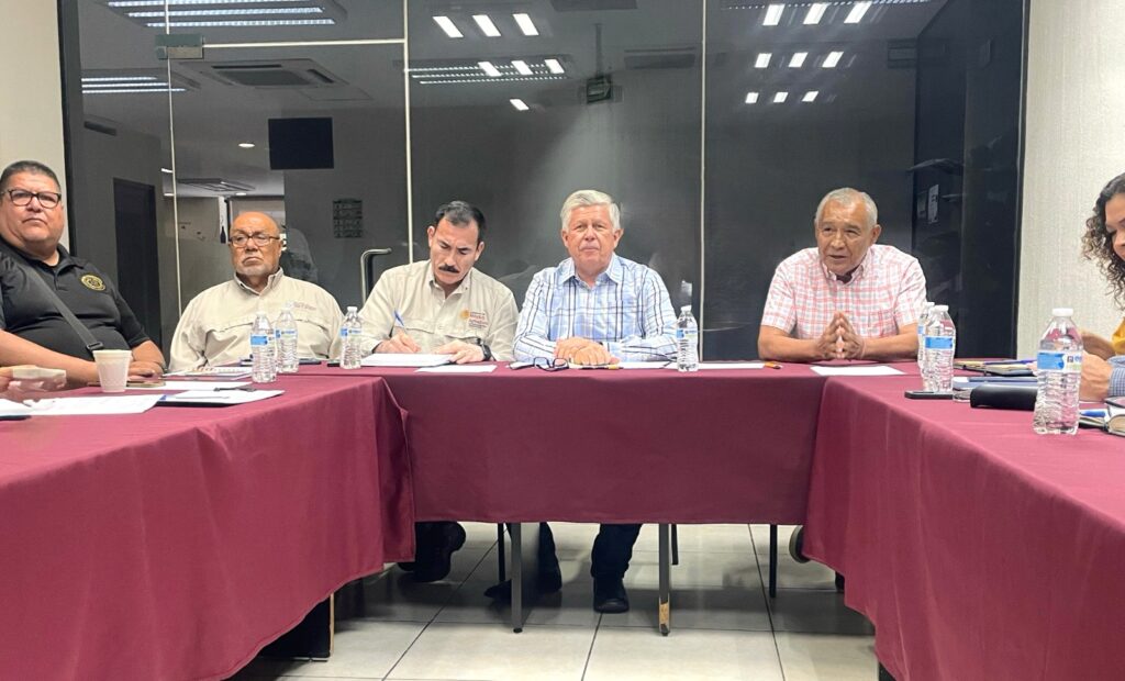 Presentan en BCS estrategia para prevenir el Gusano Barrenador en animales domésticos